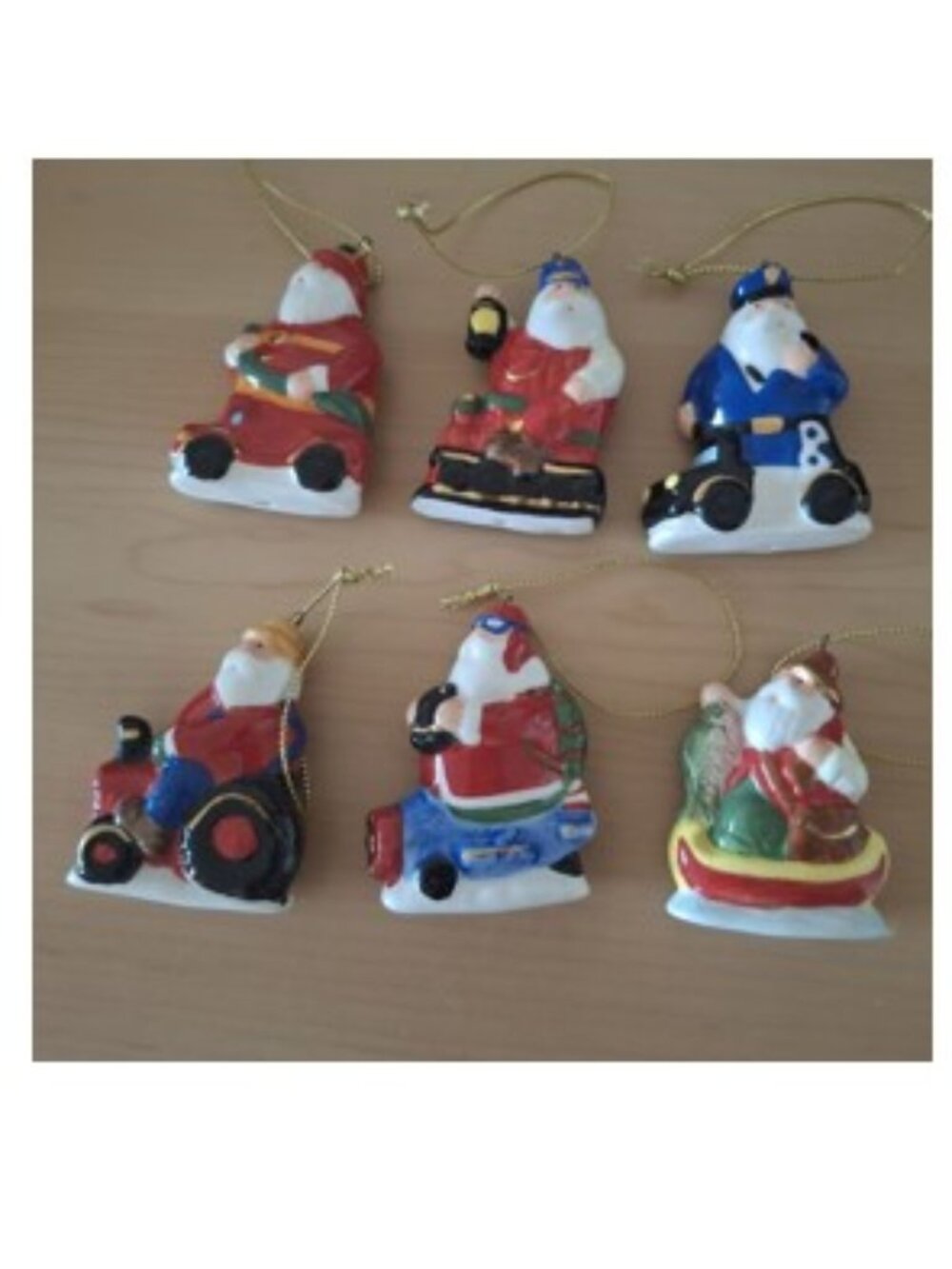 Set of 6 Mini Ceramic Santa Claus Figurines 2 Christmas Holiday Ornament